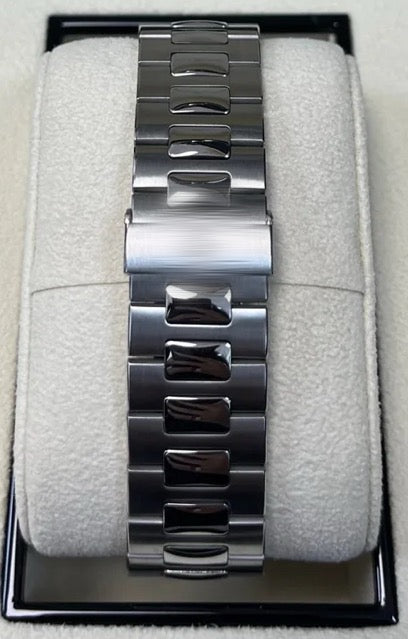 Ratek Rillipe Silver Nautilus Watch Tiffany Blue Dial